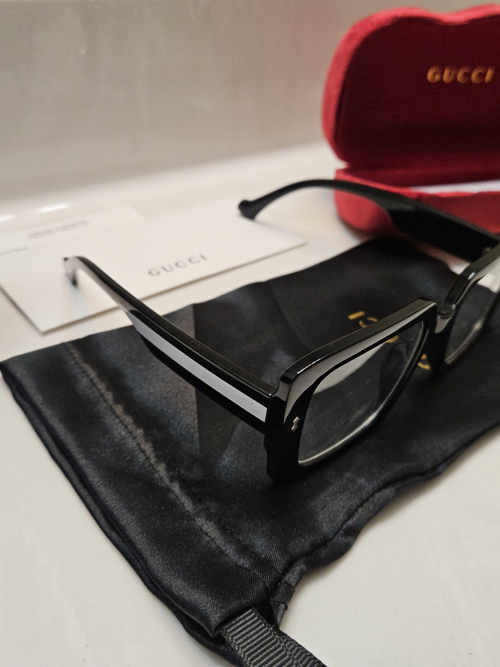 Gucci Black Square Optical Glasses with Red Velvet Case - Picture 12 of 13